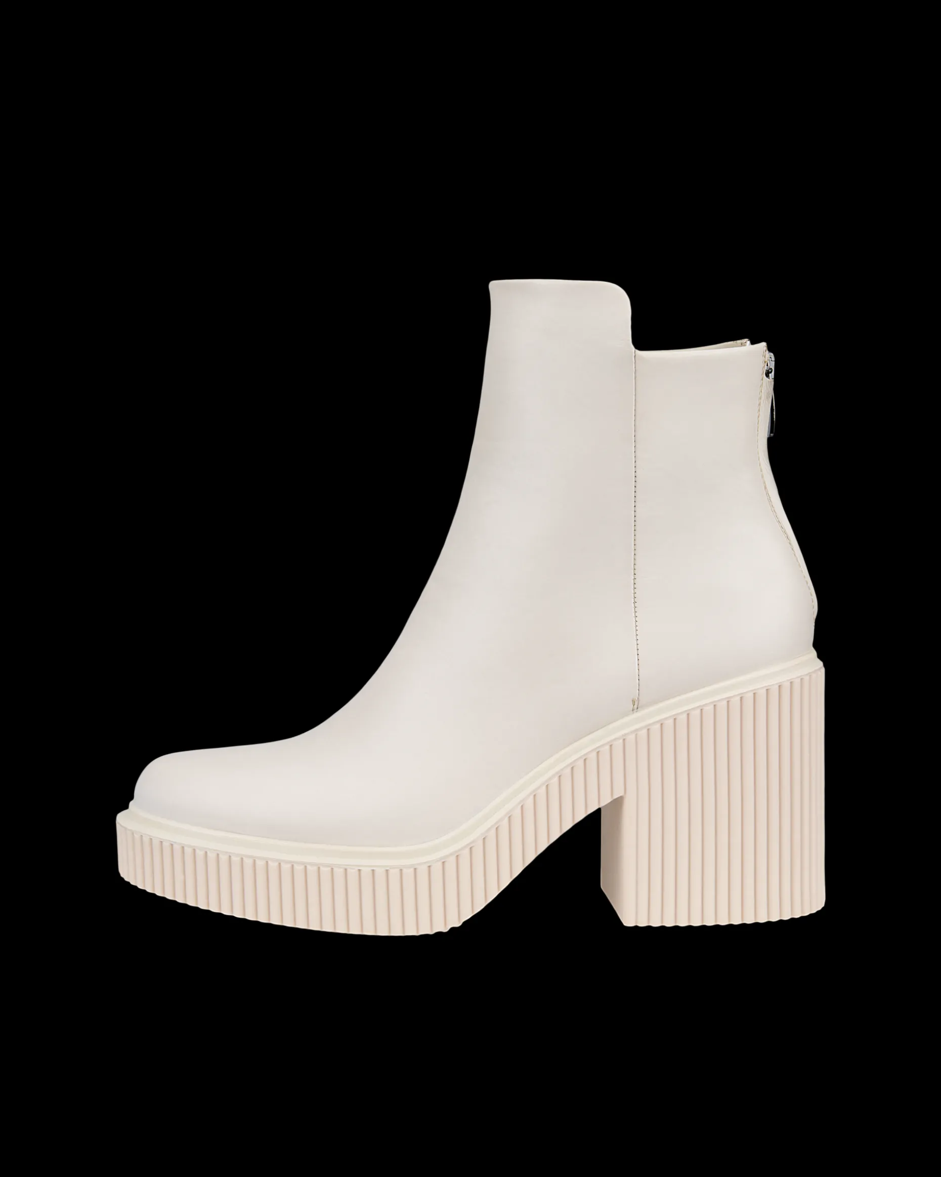 ECCO FLUTED HEEL